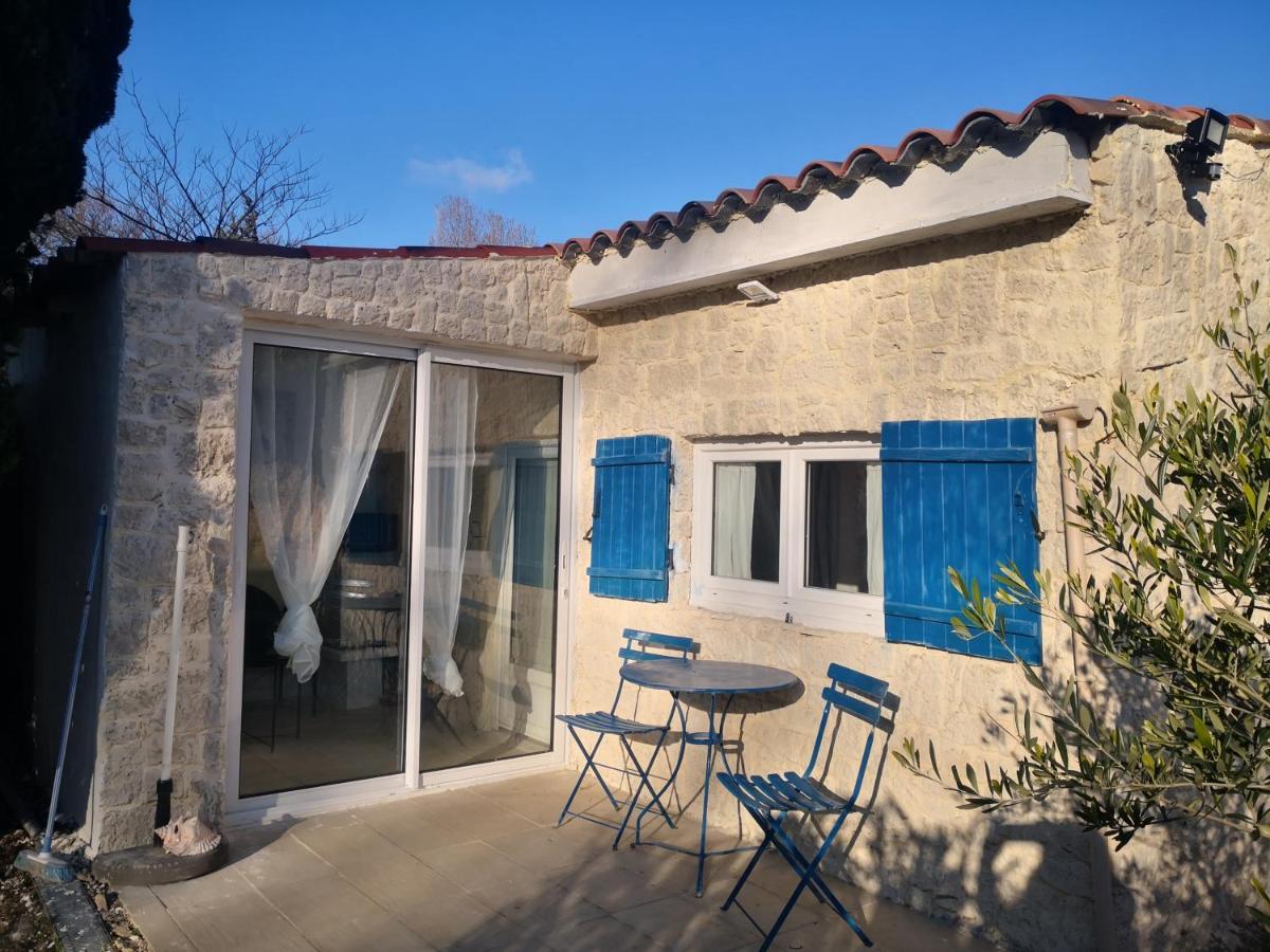La Petite Maison De Lingling Mornas Zewnętrze zdjęcie